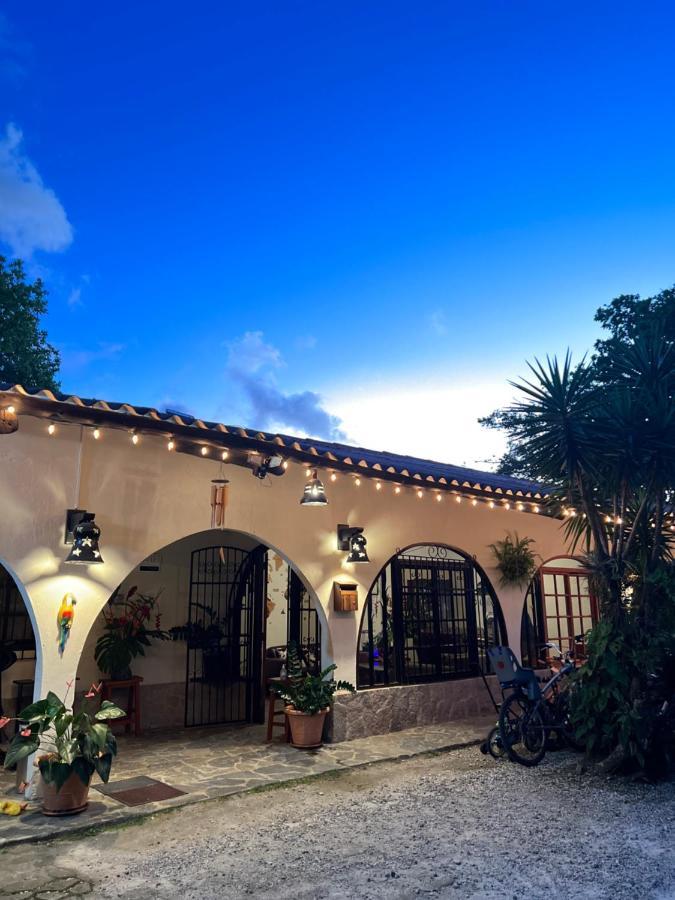 Casa Grimaldo Bed & Breakfast El Valle de Anton Exterior photo